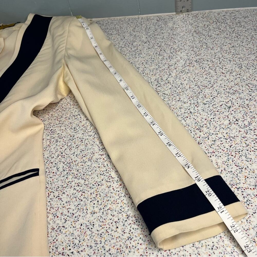 Vintage Fendi Women’s Mock Blazer Ivory Navy Blazer Structured Blouse Size 44 - Picture 14 of 16